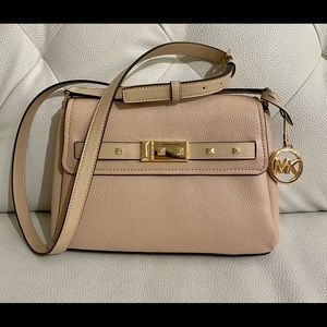 Michael Kors Addison Small Messenger Bag